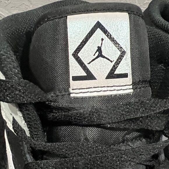 🔥🏀 NIKE AIR JORDAN 1 Mid SE 'Diamond' Shoes - DH6933-100 Men Sz 11.5 - PERFECT - Picture 6 of 15